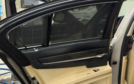 BMW 7 серия, 2011 год, 1 690 000 рублей, 10 фотография