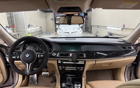 BMW 7 серия, 2011 год, 1 690 000 рублей, 17 фотография
