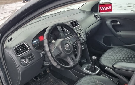 Volkswagen Polo VI (EU Market), 2011 год, 730 000 рублей, 9 фотография