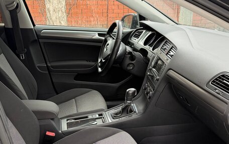 Volkswagen Golf VII, 2014 год, 999 999 рублей, 13 фотография