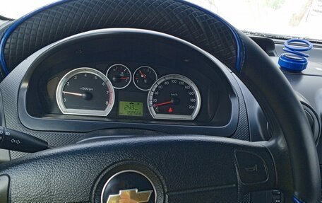 Chevrolet Aveo III, 2010 год, 550 000 рублей, 3 фотография