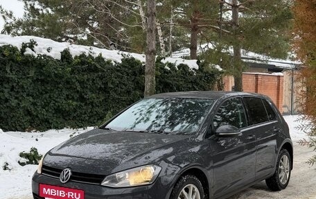 Volkswagen Golf VII, 2014 год, 999 999 рублей, 27 фотография