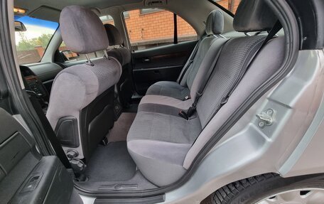 Opel Omega B, 2000 год, 675 000 рублей, 24 фотография