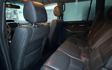 Toyota Land Cruiser Prado 120 рестайлинг, 2008 год, 1 990 000 рублей, 15 фотография