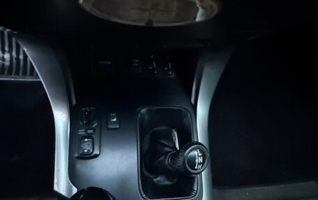 Toyota Land Cruiser Prado 120 рестайлинг, 2008 год, 1 990 000 рублей, 13 фотография