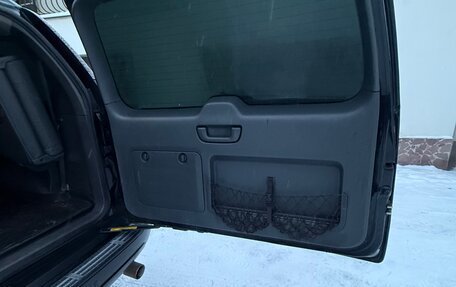 Toyota Land Cruiser Prado 120 рестайлинг, 2008 год, 1 990 000 рублей, 17 фотография