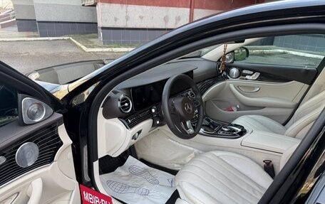 Mercedes-Benz E-Класс, 2017 год, 3 690 000 рублей, 8 фотография