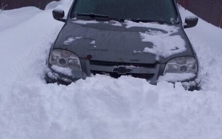 Chevrolet Niva I рестайлинг, 2017 год, 650 000 рублей, 1 фотография