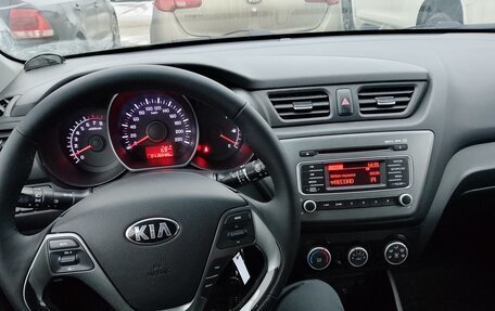 KIA Rio III рестайлинг, 2016 год, 715 000 рублей, 3 фотография