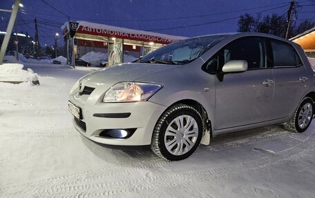 Toyota Auris II, 2009 год, 670 000 рублей, 2 фотография