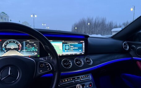Mercedes-Benz E-Класс, 2017 год, 4 300 000 рублей, 12 фотография
