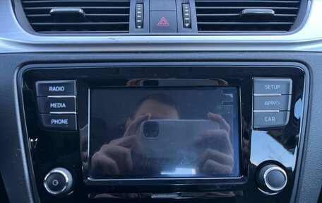 Skoda Rapid I, 2018 год, 1 090 000 рублей, 13 фотография