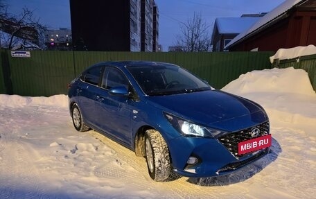 Hyundai Solaris II рестайлинг, 2021 год, 2 000 000 рублей, 7 фотография