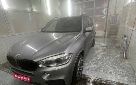 BMW X5, 2018 год, 4 500 000 рублей, 2 фотография
