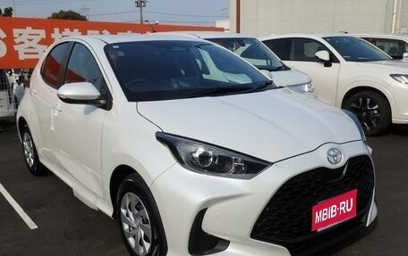 Toyota Yaris, 2022 год, 1 180 005 рублей, 1 фотография
