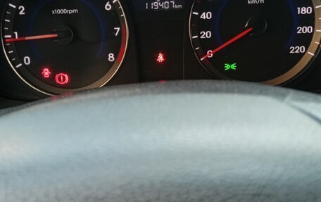 Hyundai Solaris II рестайлинг, 2016 год, 1 050 000 рублей, 7 фотография