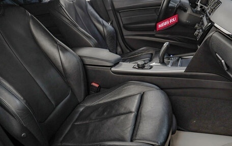 BMW 3 серия, 2018 год, 3 199 000 рублей, 21 фотография