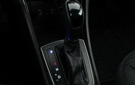 Hyundai Solaris II рестайлинг, 2016 год, 899 000 рублей, 15 фотография