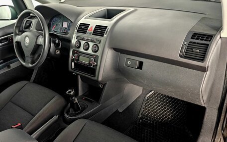 Volkswagen Touran III, 2008 год, 699 000 рублей, 11 фотография