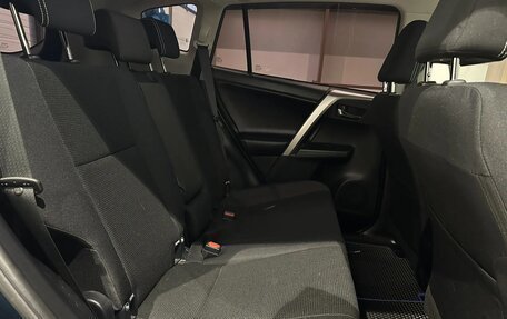 Toyota RAV4, 2019 год, 2 549 000 рублей, 26 фотография