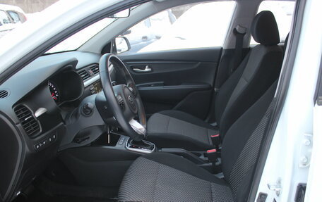 KIA Rio IV, 2020 год, 1 710 000 рублей, 9 фотография