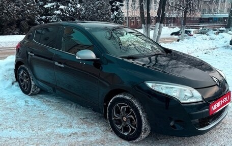 Renault Megane III, 2011 год, 550 000 рублей, 2 фотография