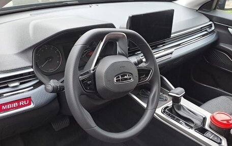 Geely Emgrand, 2024 год, 1 890 000 рублей, 5 фотография