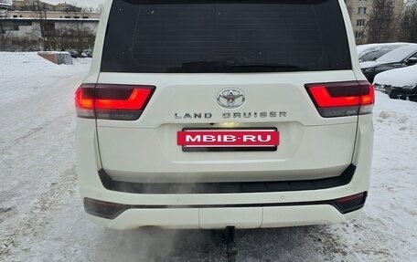 Toyota Land Cruiser, 2022 год, 10 200 000 рублей, 2 фотография