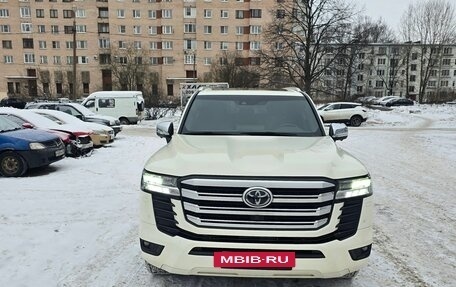 Toyota Land Cruiser, 2022 год, 10 200 000 рублей, 3 фотография