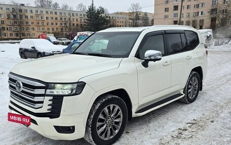 Toyota Land Cruiser, 2022 год, 10 200 000 рублей, 4 фотография
