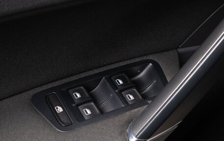 Volkswagen Golf VII, 2013 год, 1 099 000 рублей, 16 фотография