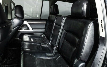 Toyota Land Cruiser 200, 2012 год, 2 999 585 рублей, 10 фотография