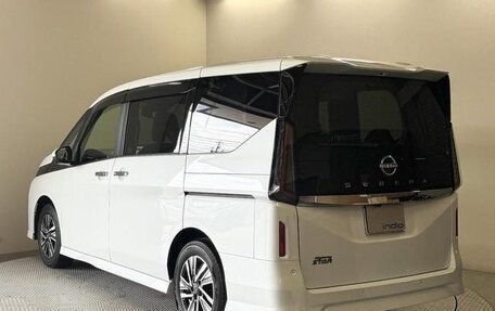 Nissan Serena, 2023 год, 2 025 000 рублей, 5 фотография