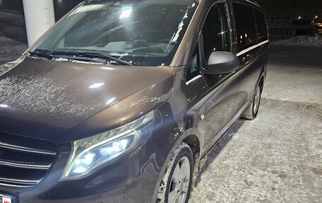 Mercedes-Benz Vito, 2016 год, 2 450 000 рублей, 3 фотография