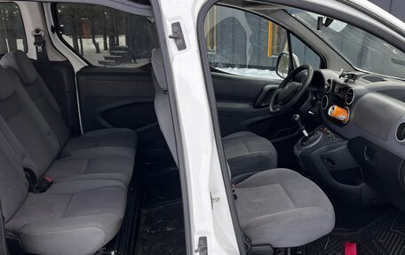 Peugeot Partner II рестайлинг 2, 2012 год, 460 000 рублей, 16 фотография