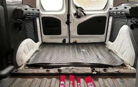 Peugeot Partner II рестайлинг 2, 2012 год, 460 000 рублей, 18 фотография