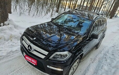 Mercedes-Benz GL-Класс, 2013 год, 2 850 000 рублей, 15 фотография