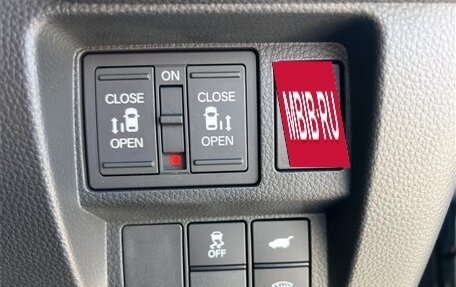 Honda Stepwgn, 2023 год, 2 580 555 рублей, 21 фотография