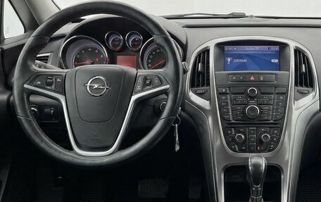 Opel Astra J, 2011 год, 599 999 рублей, 6 фотография