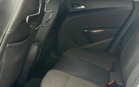 Opel Astra J, 2011 год, 599 999 рублей, 12 фотография