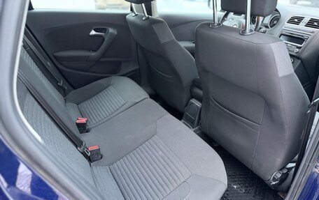 Volkswagen Polo VI (EU Market), 2011 год, 740 000 рублей, 11 фотография