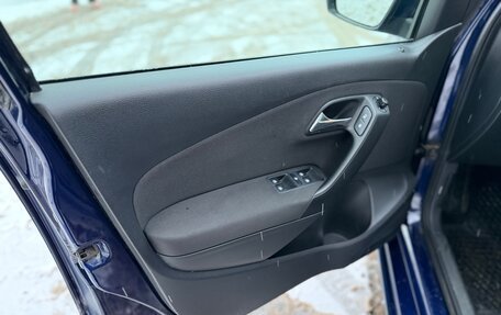 Volkswagen Polo VI (EU Market), 2011 год, 740 000 рублей, 17 фотография