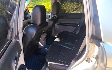 Subaru Forester, 2005 год, 720 000 рублей, 9 фотография