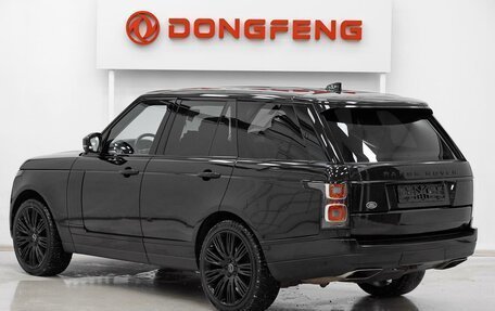 Land Rover Range Rover IV рестайлинг, 2018 год, 5 499 000 рублей, 4 фотография