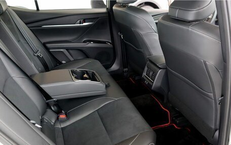 Toyota Camry, 2025 год, 4 950 000 рублей, 15 фотография