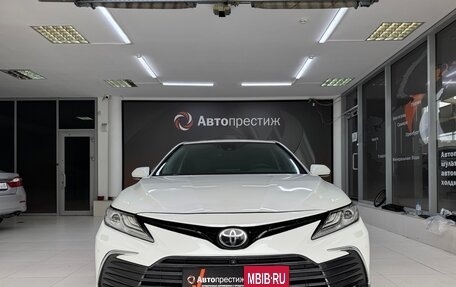 Toyota Camry, 2021 год, 3 200 000 рублей, 3 фотография