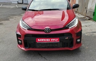 Toyota Yaris, 2022 год, 4 500 000 рублей, 1 фотография