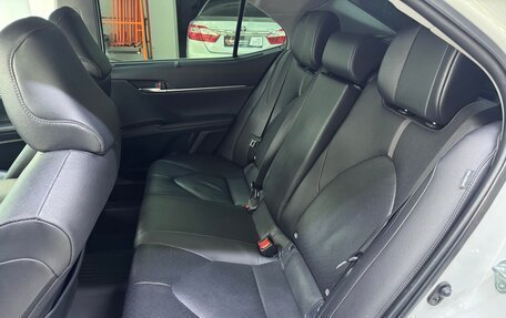 Toyota Camry, 2021 год, 3 200 000 рублей, 18 фотография