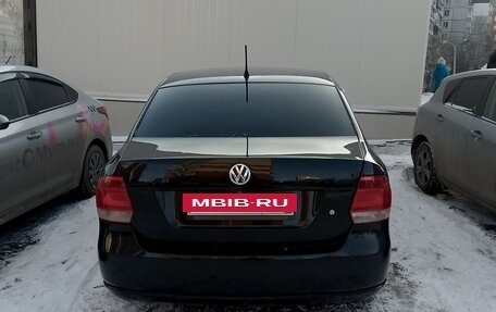 Volkswagen Polo VI (EU Market), 2011 год, 650 000 рублей, 2 фотография