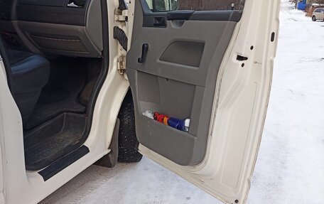 Volkswagen Transporter T5 рестайлинг, 2008 год, 1 250 000 рублей, 9 фотография